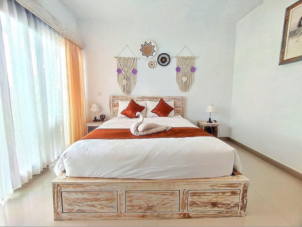 Kaylas Hill Resort Batununggul Екстер'єр фото